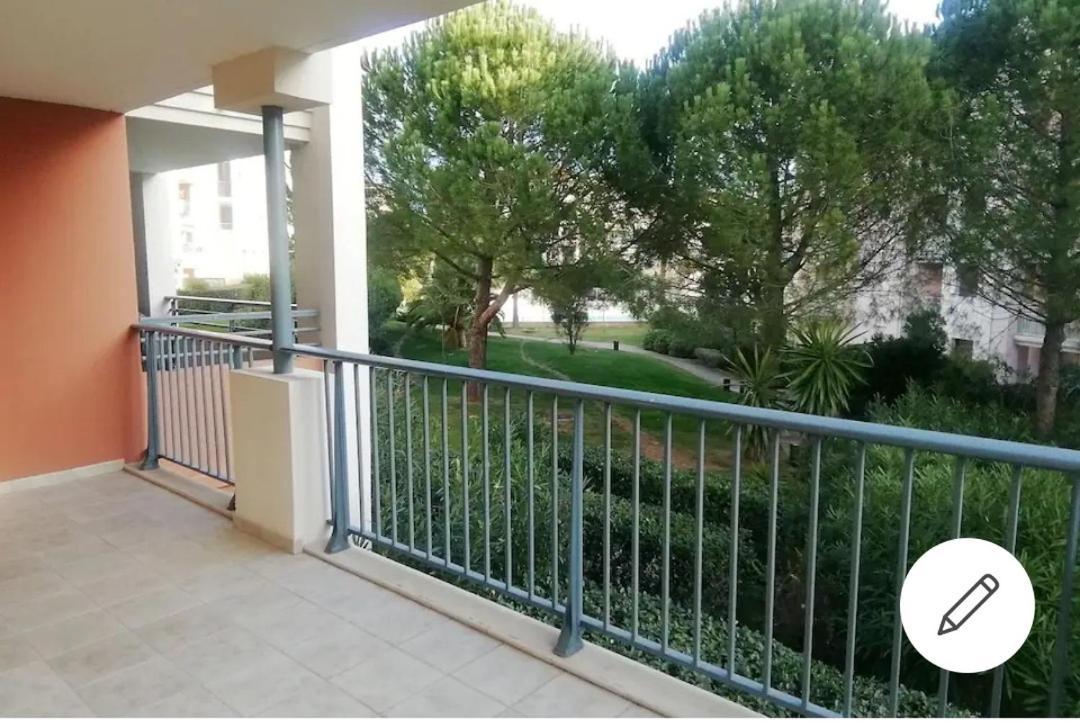 Bord De Appartement *